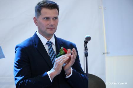 Slovesnost ob odprtju prizidka in prevzemu večnamenskega gasilskega vozila PGD Gozd (15a)